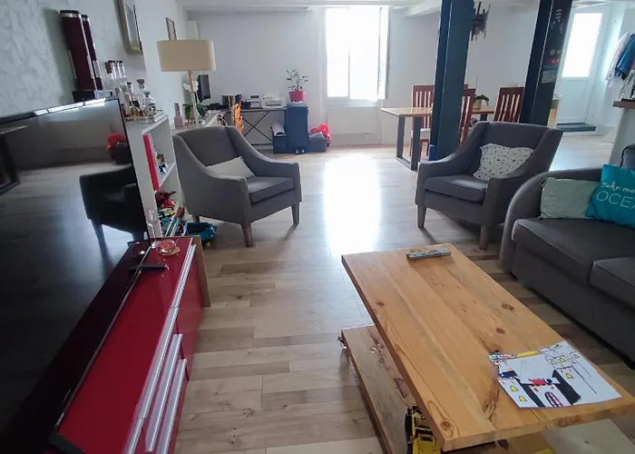 Maison Familiale Proche Thermes, Et Plages Сasa de vacaciones